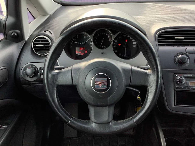 2005 - seat - altea - 1.6 reference - personenauto - afbeelding 2 van  13