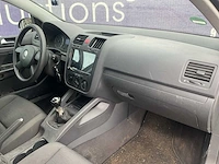 2005 - volkswagen - golf - 1.6 fsi trendline - personenauto - afbeelding 10 van  12