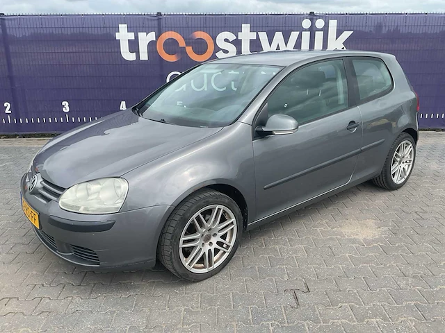 2005 - volkswagen - golf - 1.6 fsi turijn - personenauto - afbeelding 1 van  12