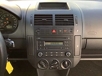 2005 - volkswagen - polo - 1.2 trendline - personenauto - afbeelding 11 van  12
