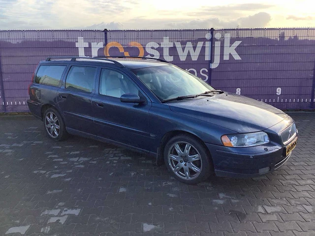 2005 - volvo - v70 - 2.4 d5 momentum - personenauto - afbeelding 5 van  12