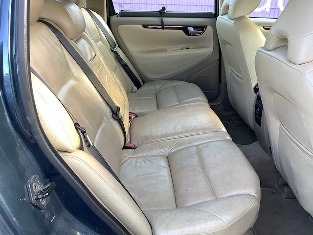 2005 - volvo - v70 - 2.4 d5 momentum - personenauto - afbeelding 10 van  12