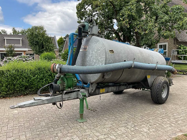 2005 agrimat sk40 mesttank / watertank - afbeelding 1 van  17