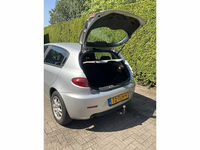 2005 alfa romeo 147 t. spark - afbeelding 18 van  27