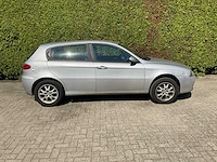 2005 alfa romeo 147 t. spark - afbeelding 12 van  27