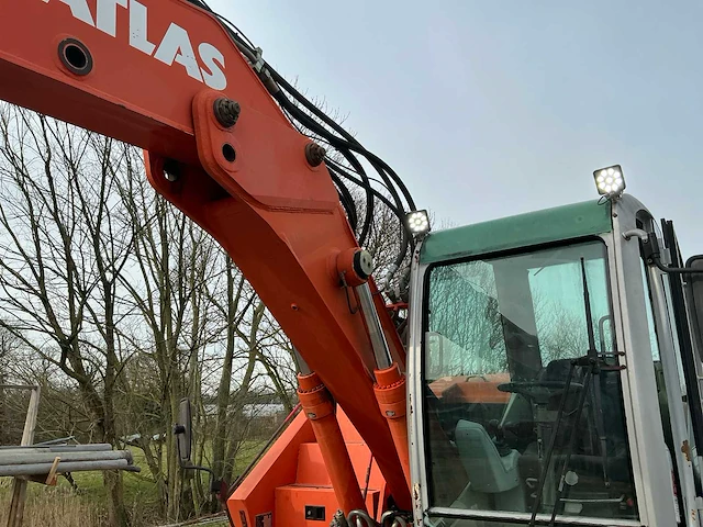 2005 atlas 1305 banden graafmachine - afbeelding 8 van  39