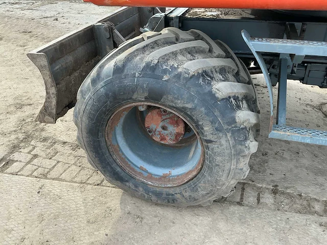 2005 atlas 1305 banden graafmachine - afbeelding 17 van  39