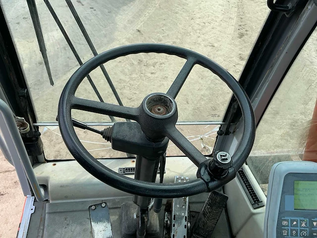 2005 atlas 1305 banden graafmachine - afbeelding 25 van  39