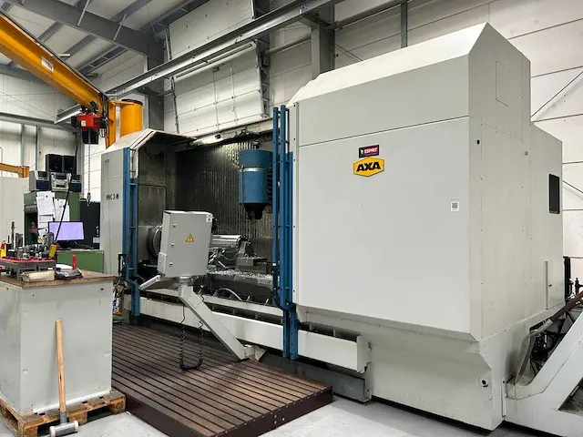 2005 axa vhc-3-3000-m/50/e cnc bewerkingscentrum - afbeelding 12 van  19