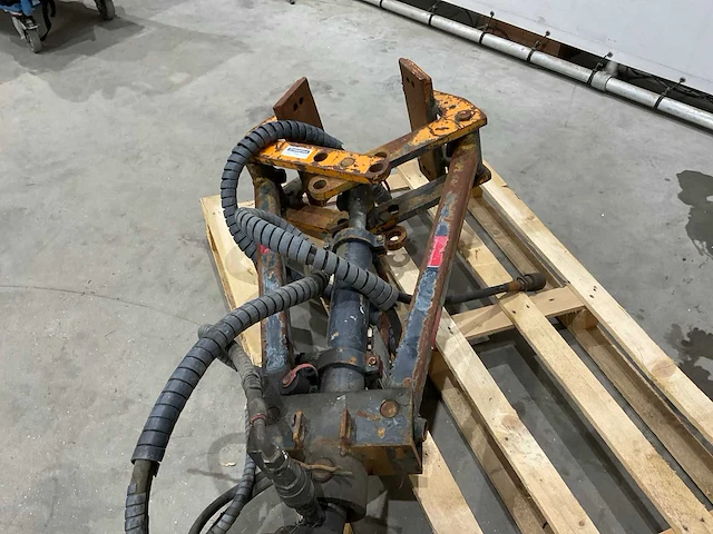 2005 baltrotors gr 46 rotator met klem - afbeelding 10 van  10