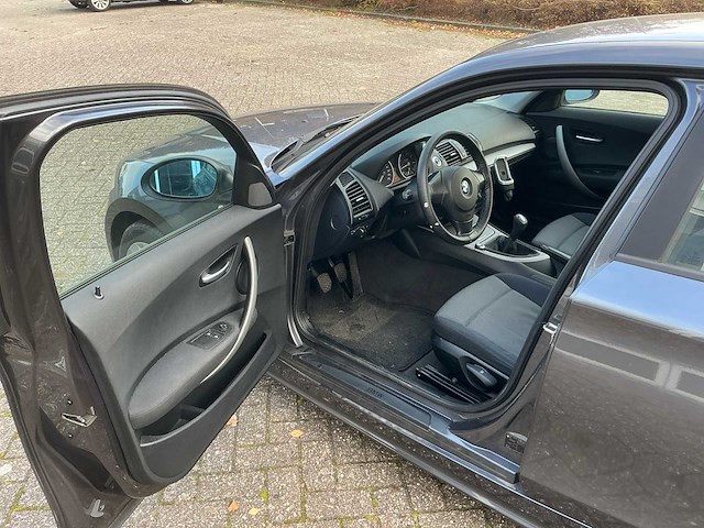 2005 bmw 1-serie 116i personenauto - afbeelding 5 van  29