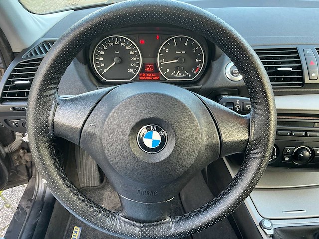 2005 bmw 1-serie 116i personenauto - afbeelding 14 van  29