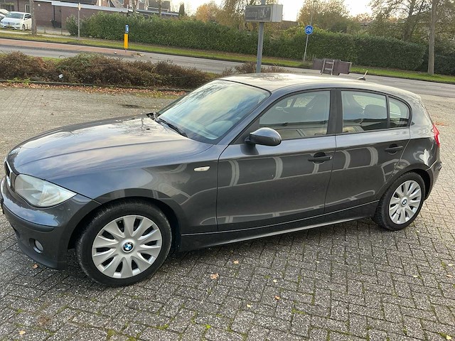 2005 bmw 1-serie 116i personenauto - afbeelding 25 van  29