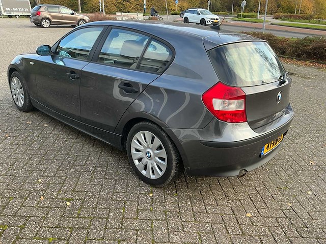 2005 bmw 1-serie 116i personenauto - afbeelding 26 van  29