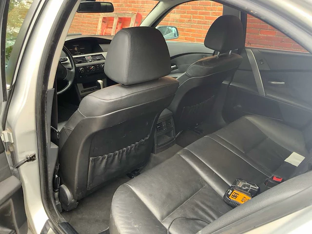 2005 bmw 523i personenauto - afbeelding 15 van  39
