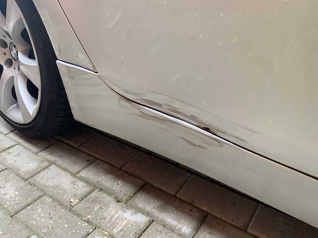 2005 bmw 523i personenauto - afbeelding 31 van  39