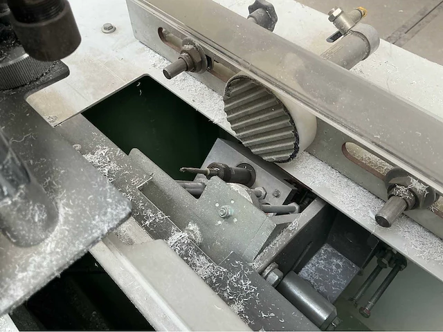 2005 calvet waterslotmachine - afbeelding 11 van  19