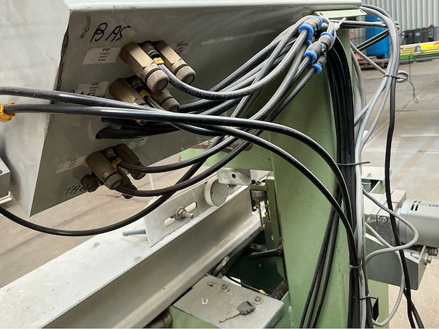 2005 calvet waterslotmachine - afbeelding 5 van  19