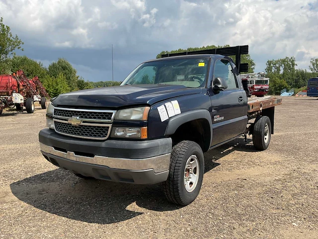 2005 chevrolet 2500hd silerado personenauto - afbeelding 1 van  13