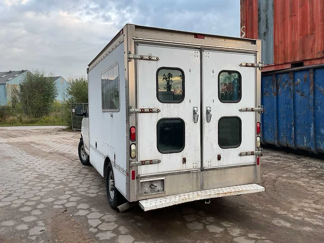 2005 chevrolet express bedrijfswagen - afbeelding 11 van  15