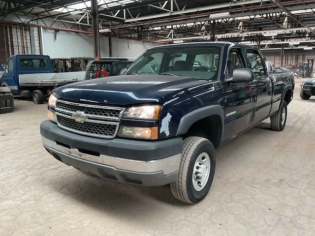 2005 chevrolet pick-up 2500hd silverado personenauto - afbeelding 1 van  15