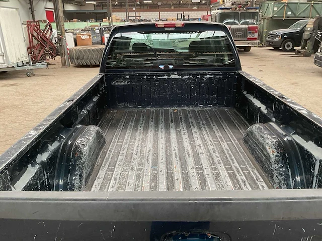 2005 chevrolet pick-up 2500hd silverado personenauto - afbeelding 13 van  15