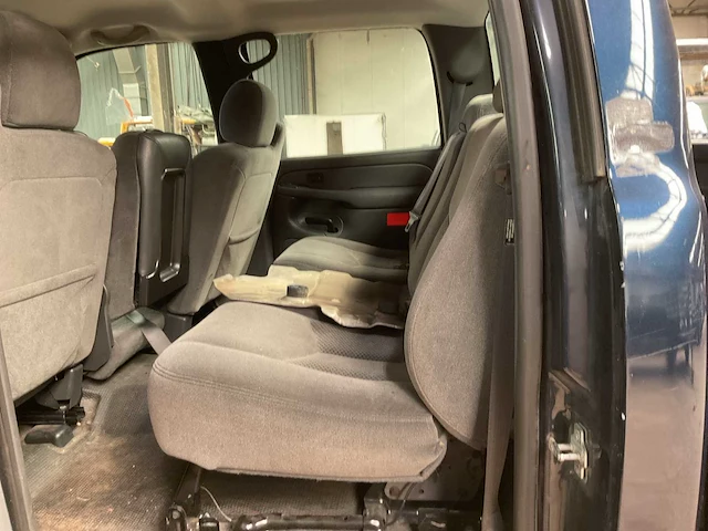 2005 chevrolet pick-up 3500 silverado personenauto - afbeelding 14 van  15