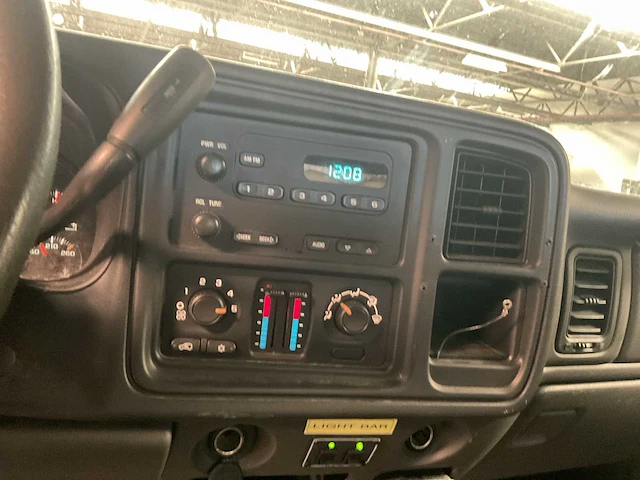 2005 chevrolet pick-up silverado 3500 personenauto - afbeelding 2 van  15
