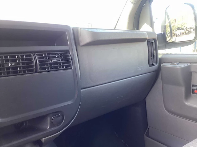 2005 chevrolet van express personenauto - afbeelding 4 van  16