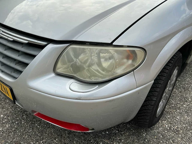 2005 chrysler voyager 2.8 crd se bedrijfswagen - afbeelding 6 van  46