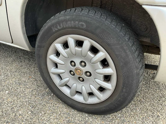 2005 chrysler voyager personenauto - afbeelding 10 van  43