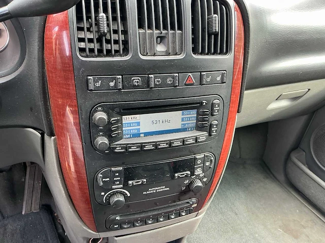 2005 chrysler voyager personenauto - afbeelding 32 van  43