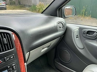 2005 chrysler voyager personenauto - afbeelding 34 van  43