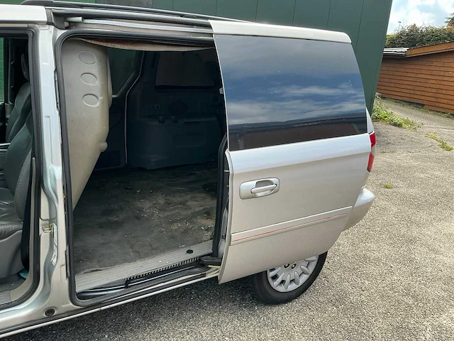 2005 chrysler voyager personenauto - afbeelding 36 van  43