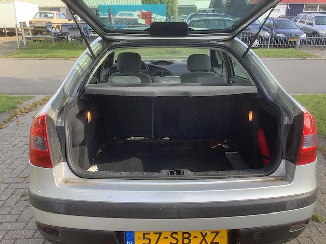 2005 citroen c5 1.8-16v l. prestige personenauto - afbeelding 4 van  13