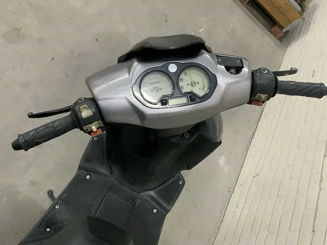 2005 cpi power hussar snorscooter - afbeelding 4 van  7