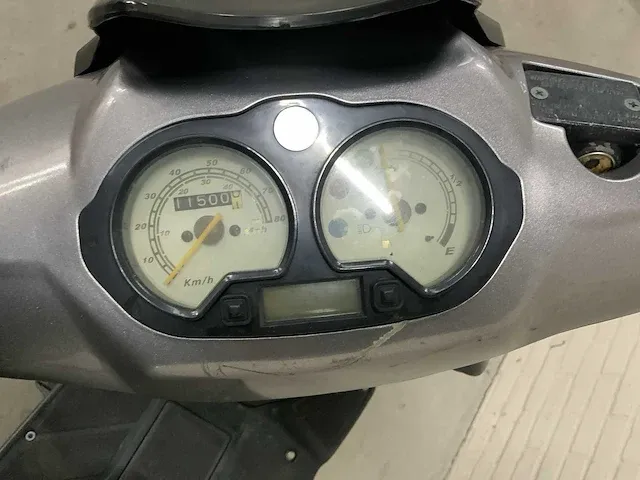 2005 cpi power hussar snorscooter - afbeelding 5 van  7