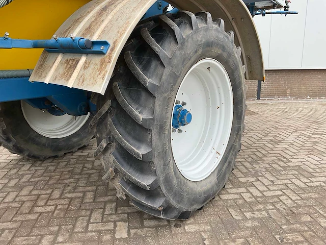 2005 delvano eakh gt4400ha veldspuit - afbeelding 10 van  27