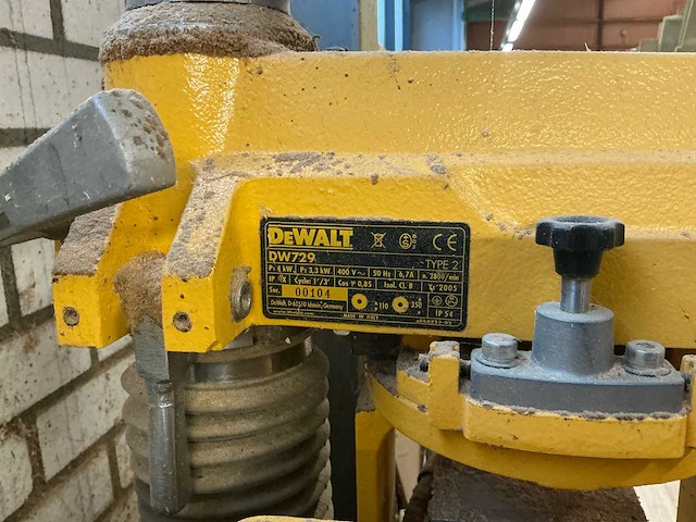 2005 dewalt dw729 radiaalafkortzaagmachine - afbeelding 8 van  9