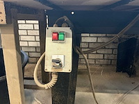 2005 dewalt dw729 radiaalafkortzaagmachine - afbeelding 9 van  9