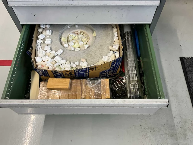 2005 elb rotary 60 sps 3-assige vlakslijpmachine - afbeelding 30 van  38