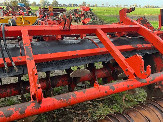 2005 farmax rapide 300 spitmachine - afbeelding 7 van  15