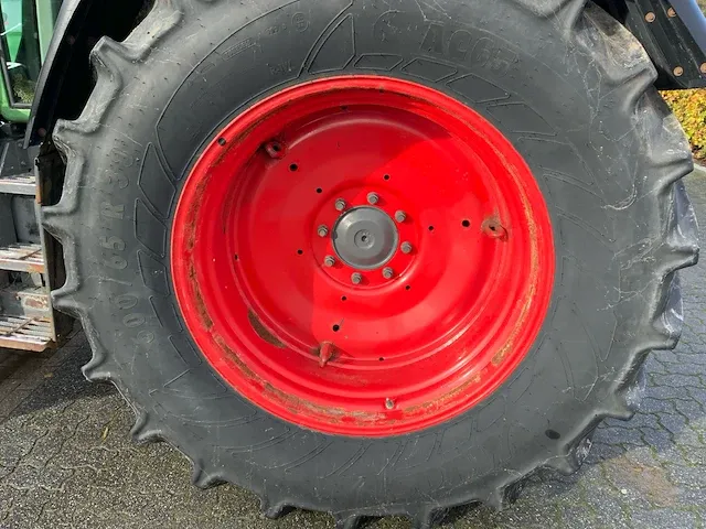 2005 fendt 409 vario vierwielaangedreven landbouwtractor - afbeelding 27 van  30