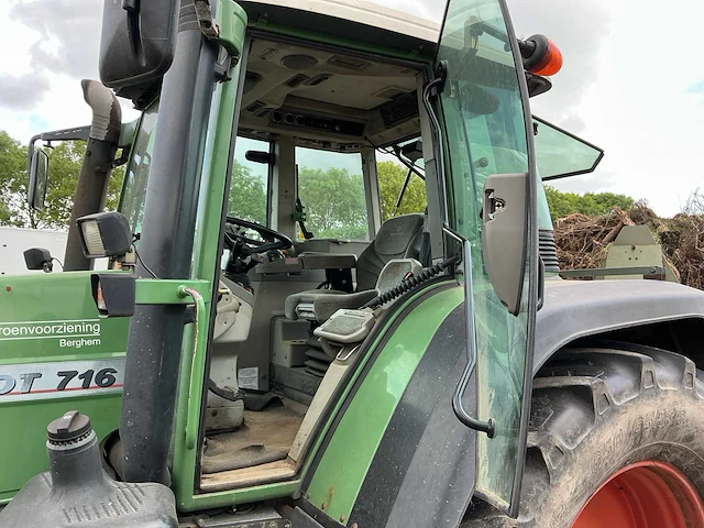2005 fendt 716 vario vierwielaangedreven landbouwtractor - afbeelding 22 van  47