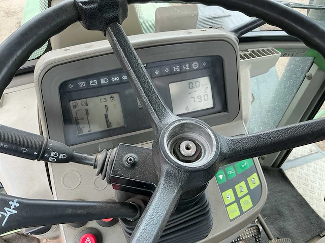 2005 fendt 716 vario vierwielaangedreven landbouwtractor - afbeelding 29 van  47