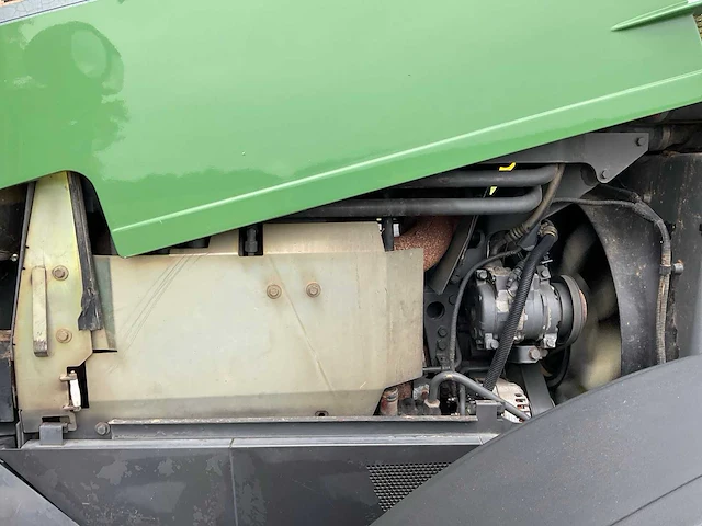 2005 fendt 916 vario tms vierwielaangedreven landbouwtractor - afbeelding 38 van  43