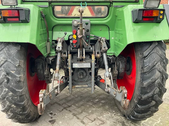 2005 fendt farmer 306ls turbomatik tweewielaangedreven landbouwtractor - afbeelding 18 van  43