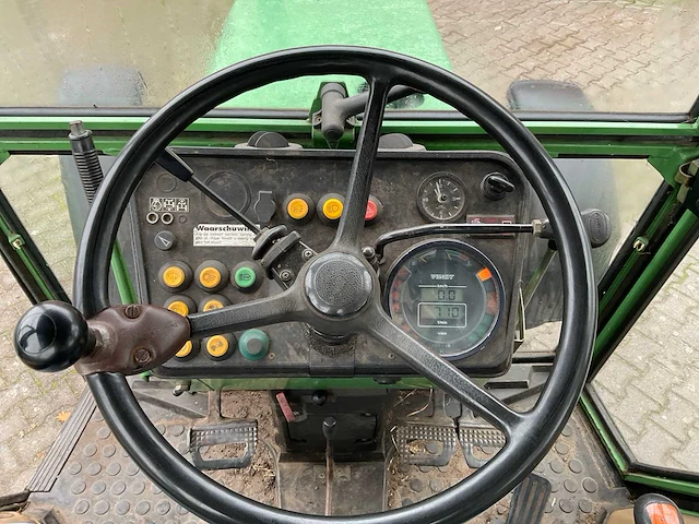 2005 fendt farmer 306ls turbomatik tweewielaangedreven landbouwtractor - afbeelding 29 van  43