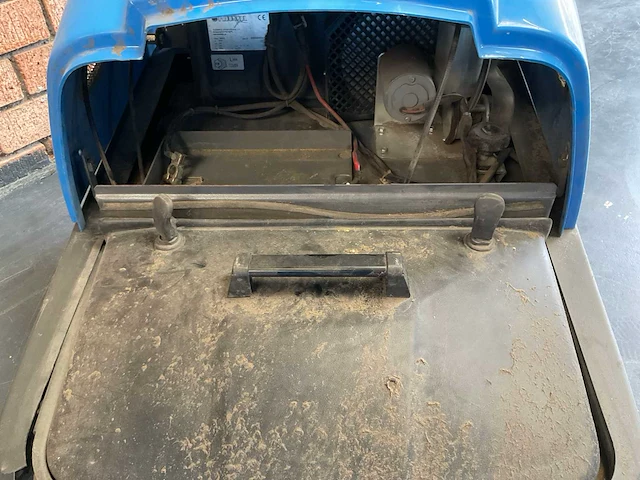 2005 floorpul m604e veegmachine - afbeelding 10 van  11