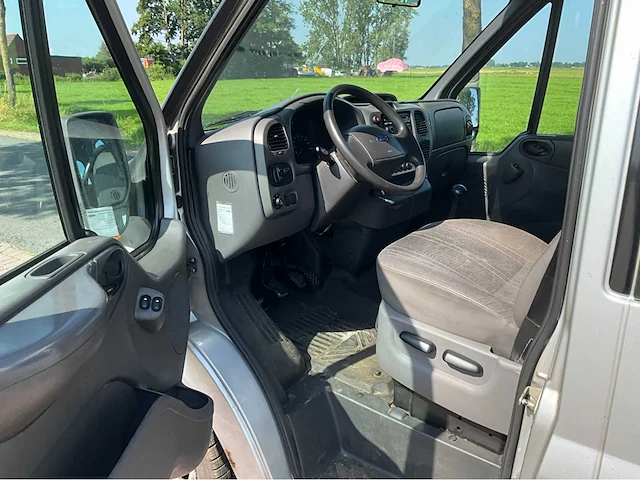 2005 ford transit 2.0tdi invalide bedrijfswagen met roelstoellift - afbeelding 8 van  28